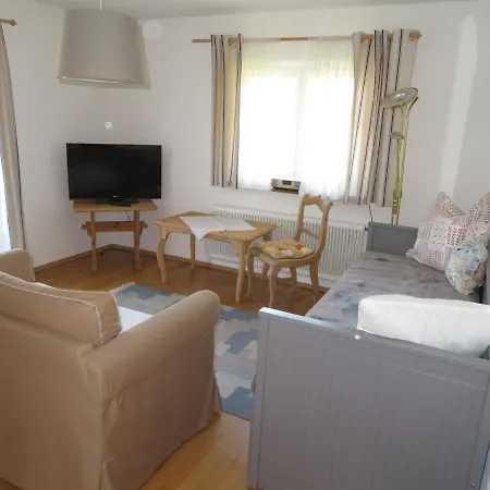 Apartment Christine Am Weissenbach Strobl