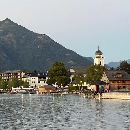 Christine Am Weissenbach Strobl