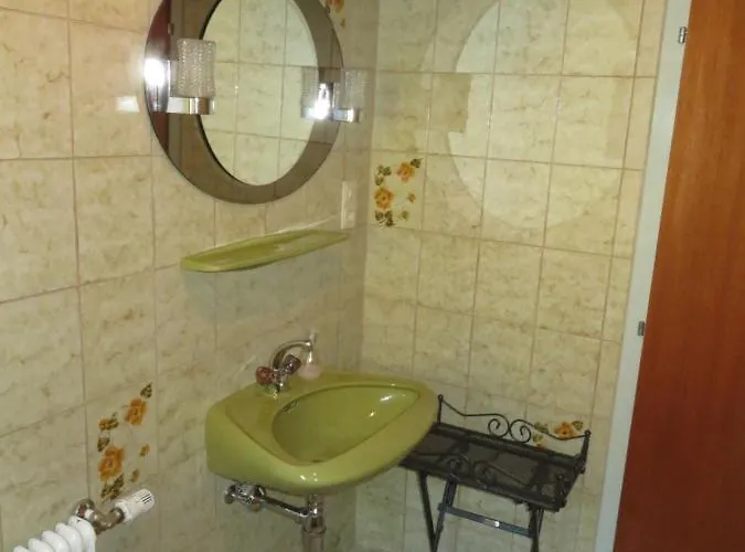 Christine Am Weissenbach * Strobl