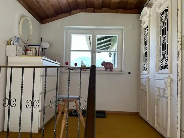 Christine Am Weissenbach Strobl